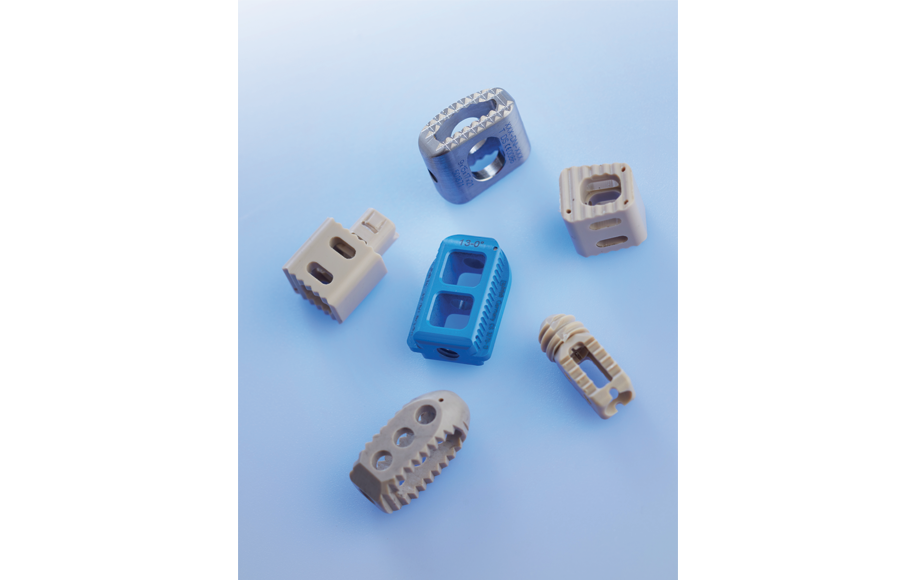 valence, rachis, PEEK, cage intervertébrale, médical, implants